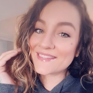 Meet your Posher, Mel